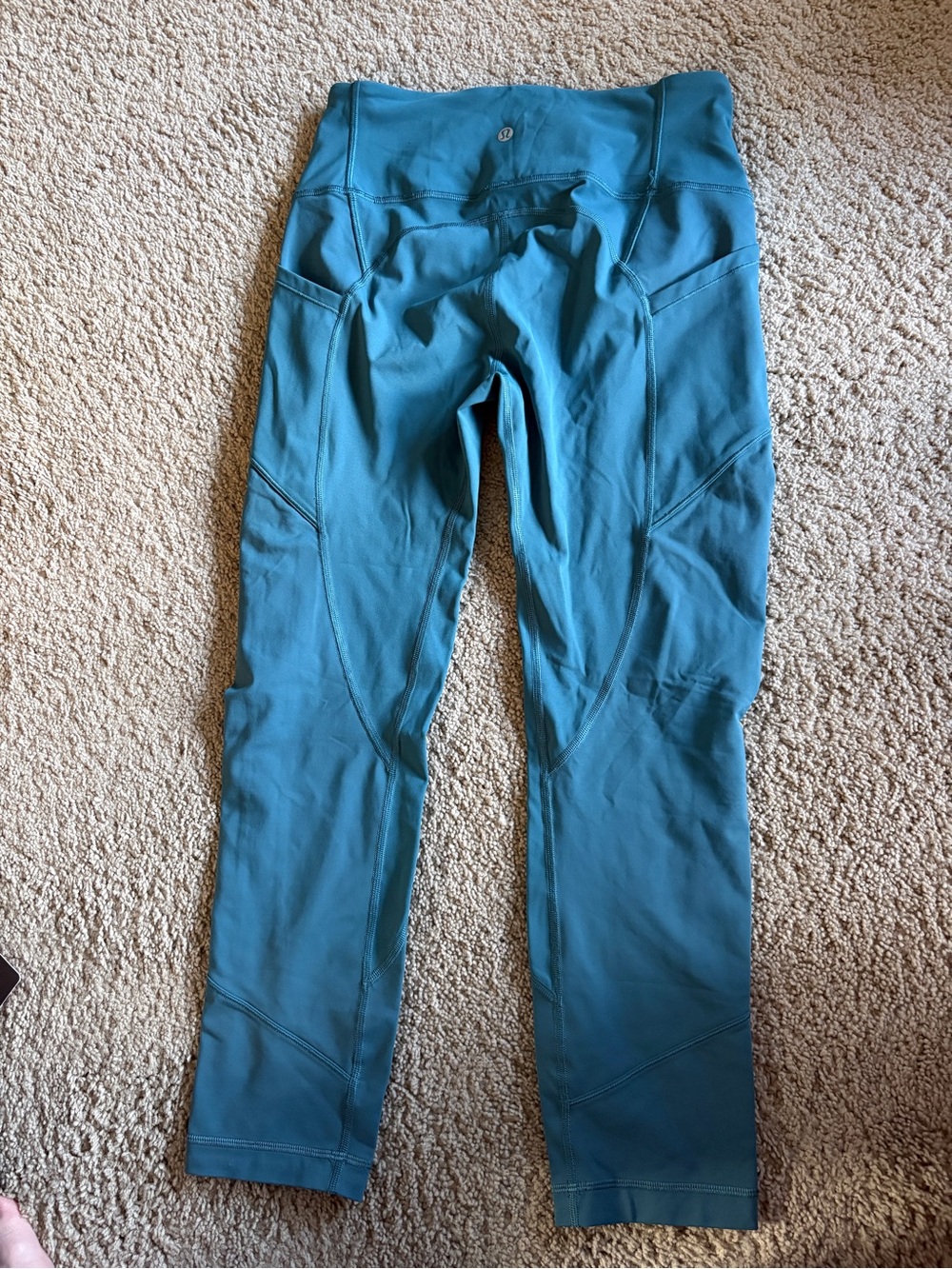 Lululemon Teal Athletic 3/4 length Leggings
